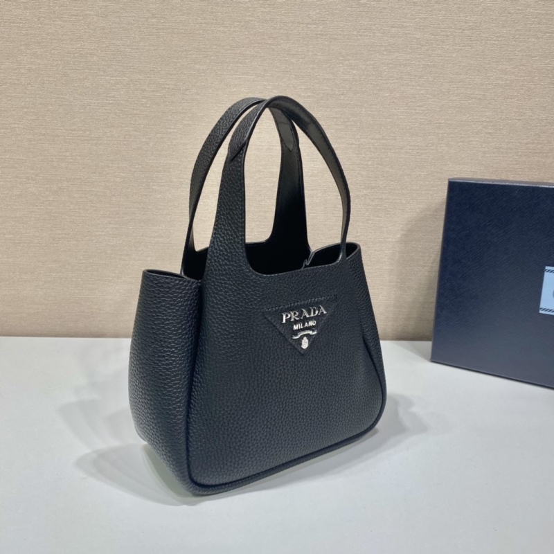 Pra*a bucket bags